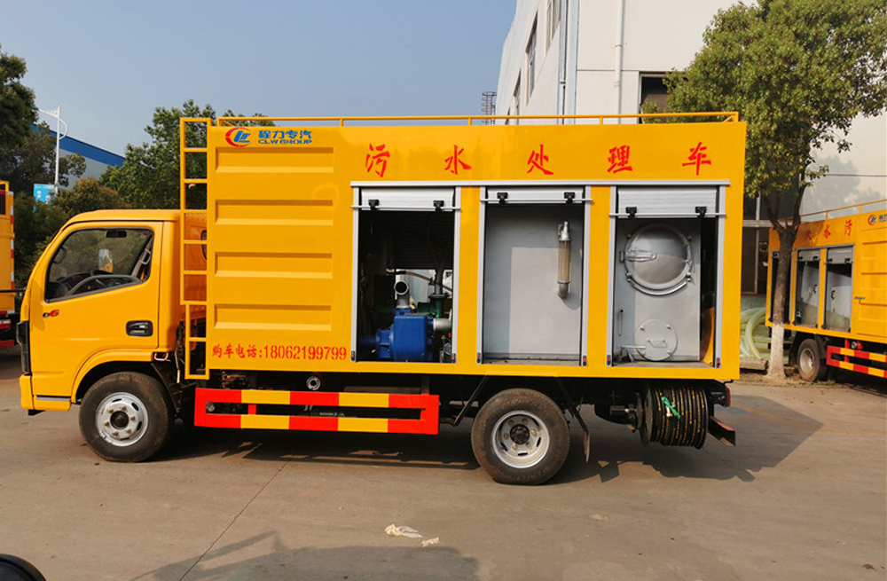 281仙霞路污水分离车